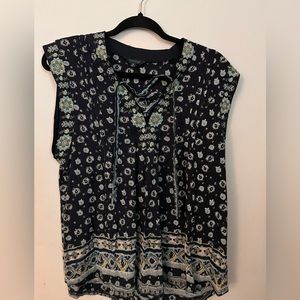 2 for $7 Sale. Lucky brand top